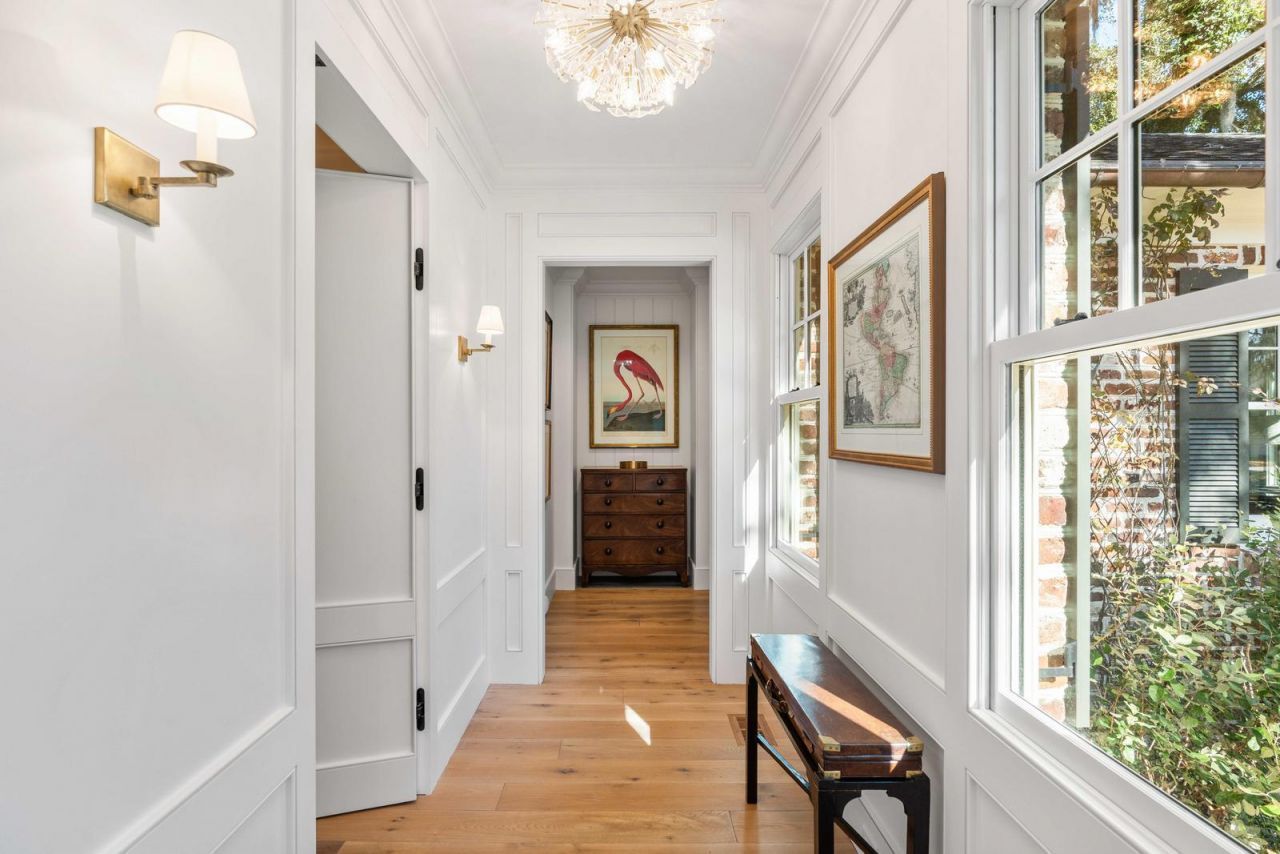 111 Riverland Drive Photo 46