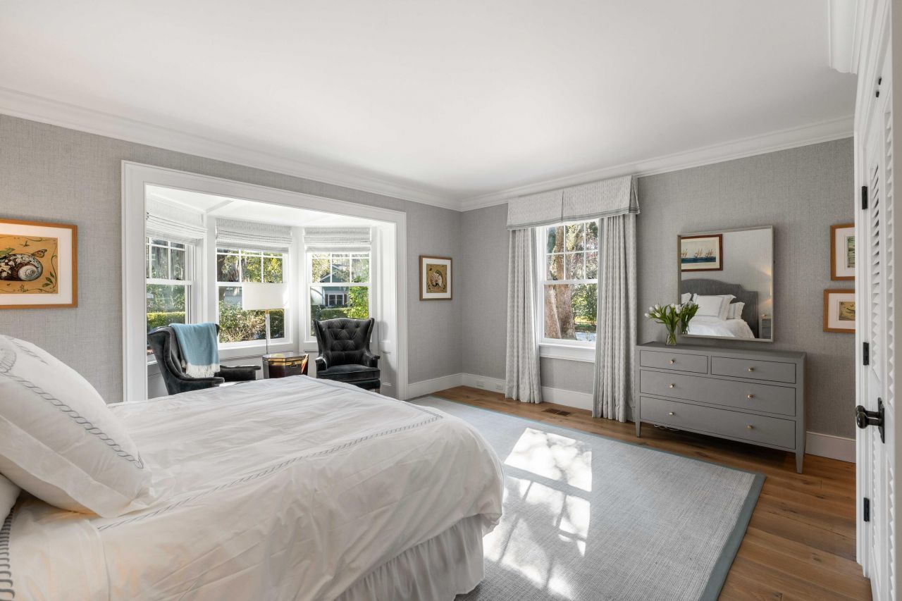 111 Riverland Drive Photo 49