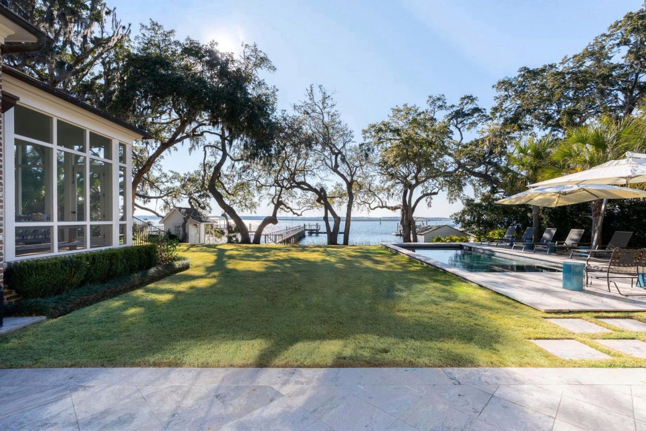 111 Riverland Drive Photo 71