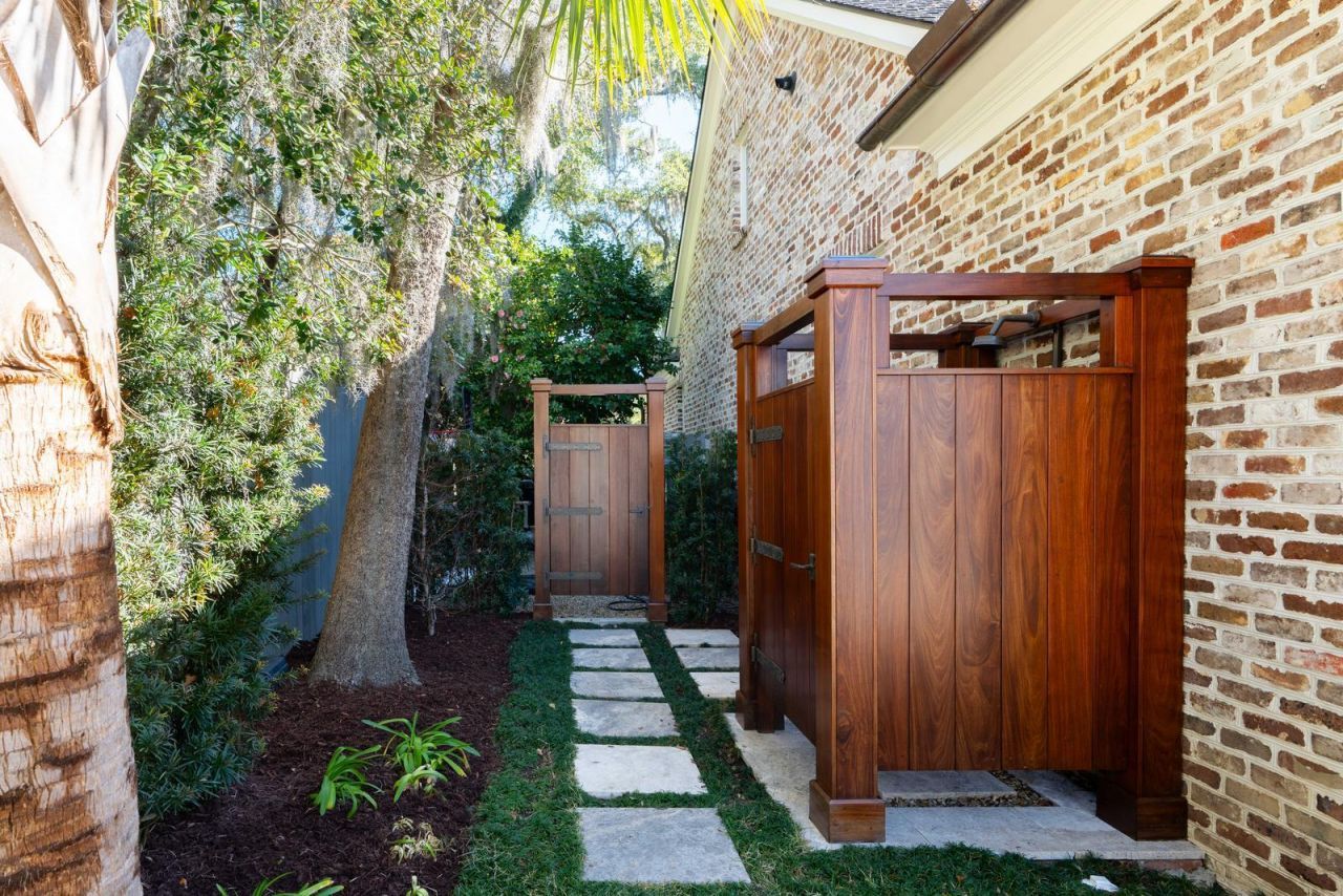 111 Riverland Drive Photo 76