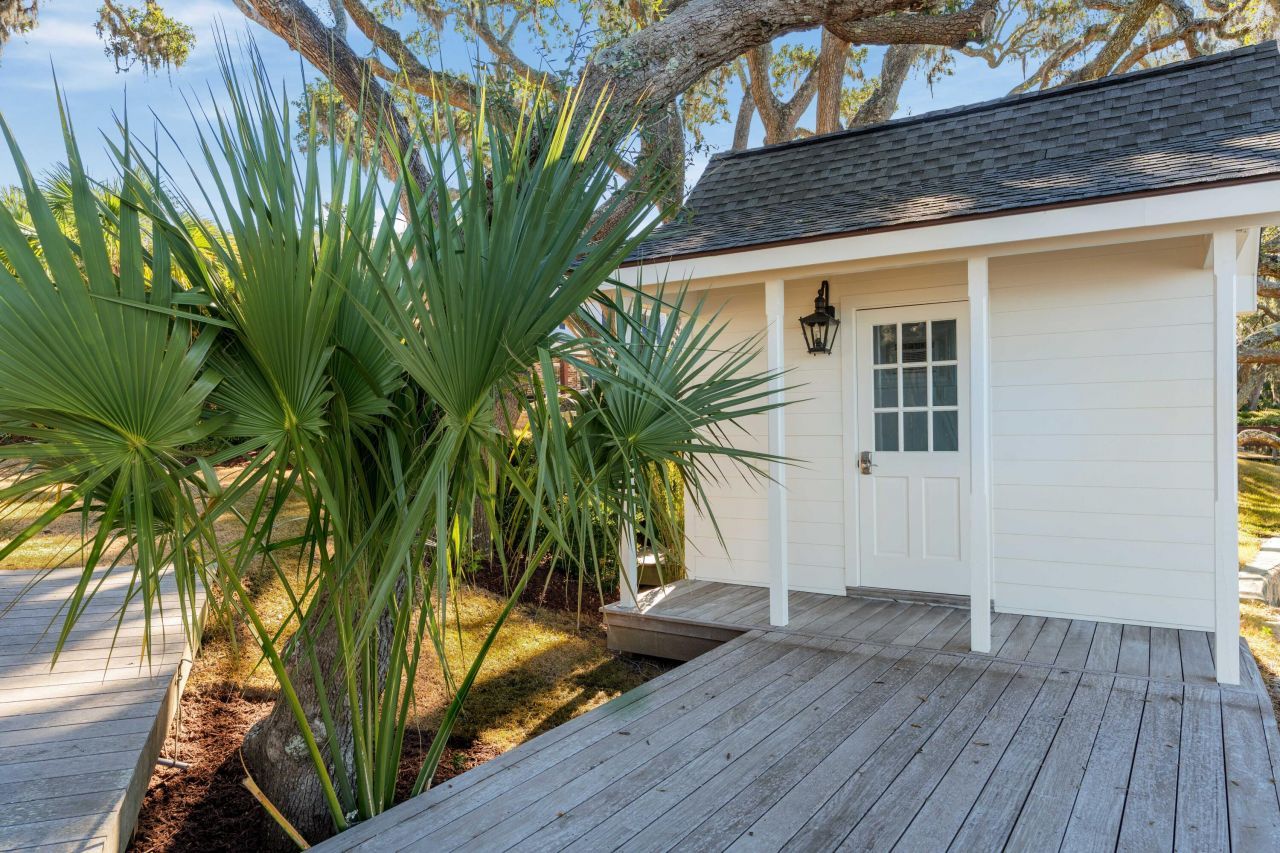 111 Riverland Drive Photo 80