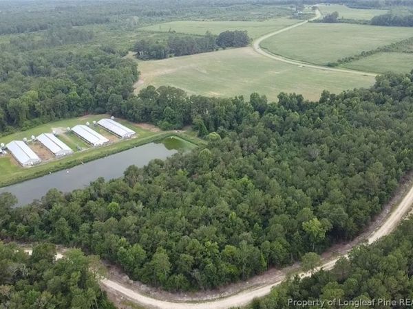 4754 Berry Lewis Road, Bladenboro, NC 28320