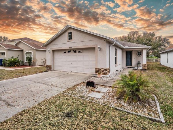 10047 LANDPORT WAY , LAND O LAKES, FL 34638