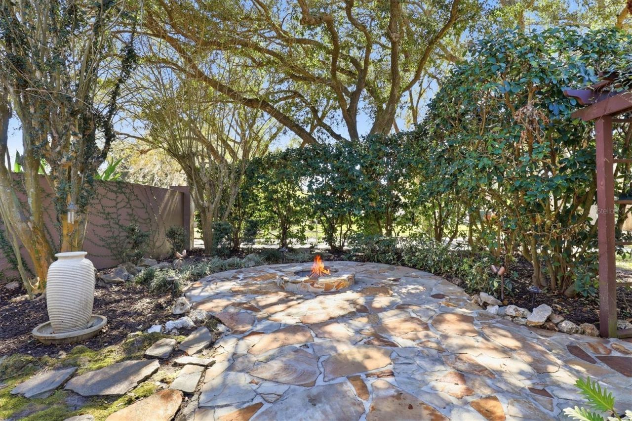 2111 Pinnacle Circle N, Palm Harbor, FL 34684 Photo