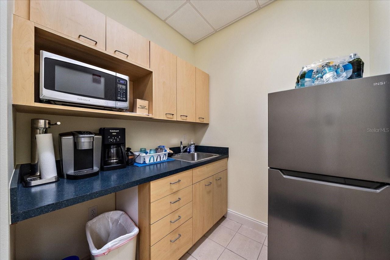 5605 Marquesas Circle, Unit 12C, Sarasota, FL 34233 Photo