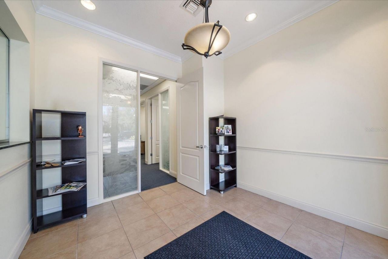 5605 Marquesas Circle, Unit 12C, Sarasota, FL 34233 Photo