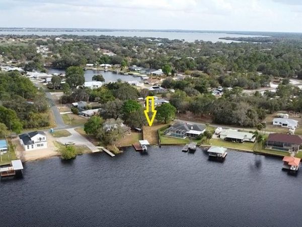 1018 JONQUIL STREET, LAKE PLACID, FL 33852