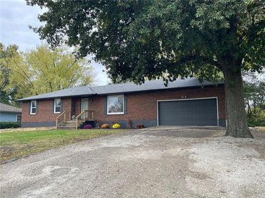 240 SE 131st Road, Warrensburg, MO 64093