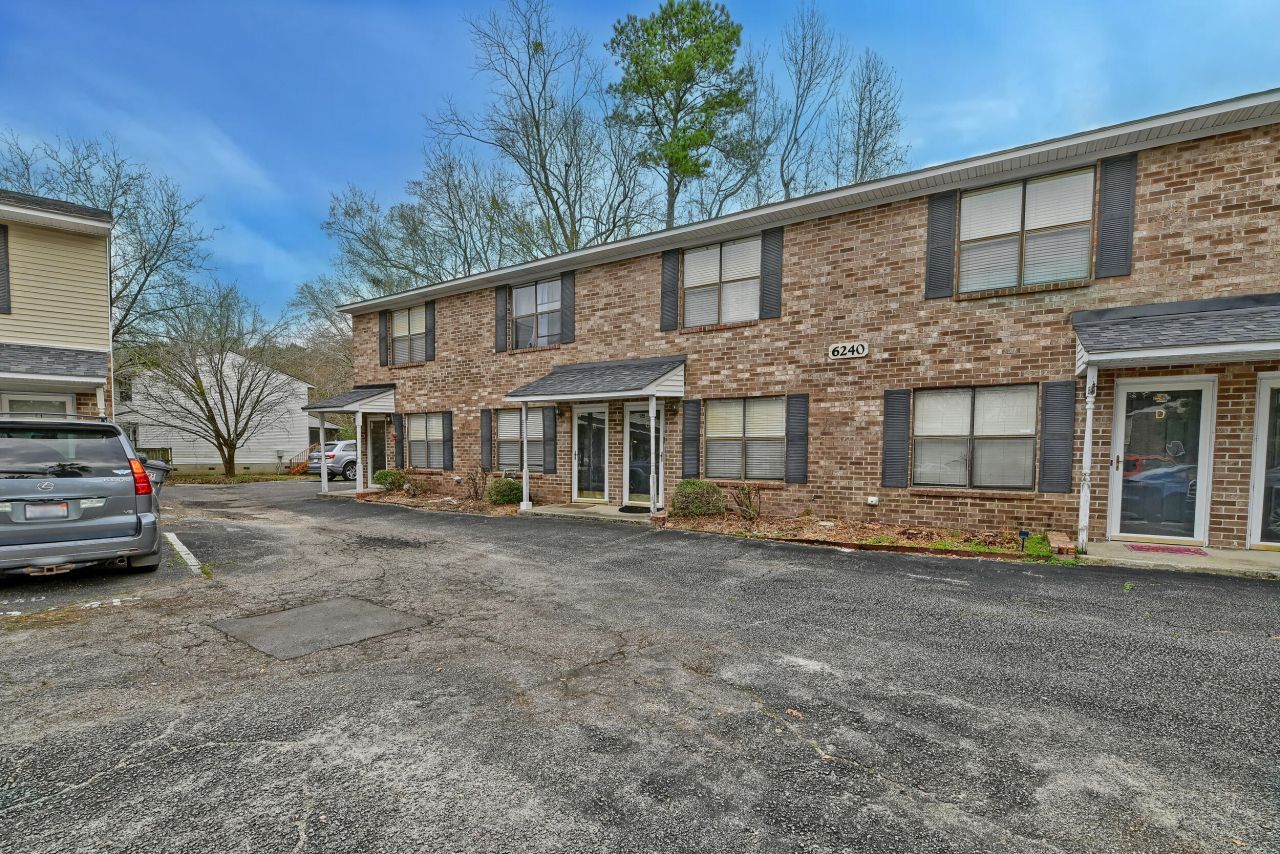 6240 Lucille Drive Photo 10