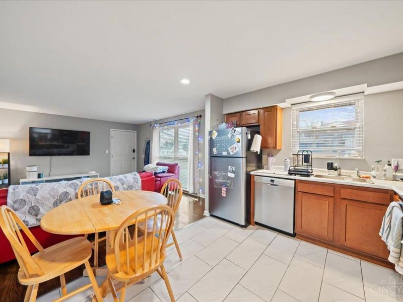 2465 E Galbraith Road, Cincinnati, OH 45237 Photo 29