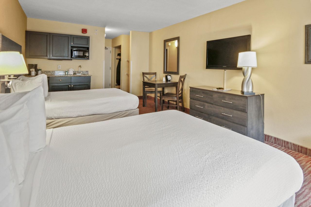 1501 S Ocean Blvd.  Photo 10