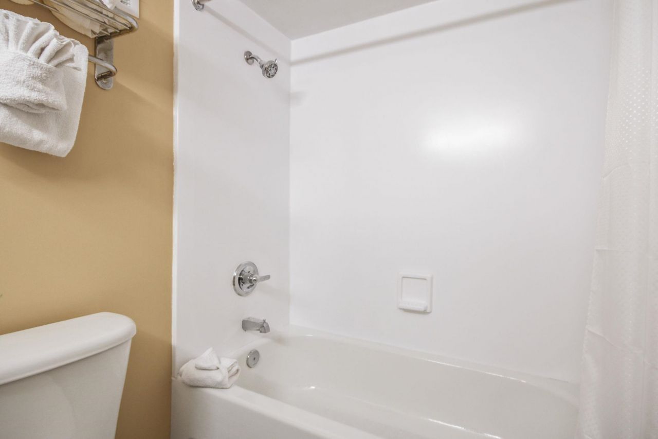 1501 S Ocean Blvd.  Photo 4