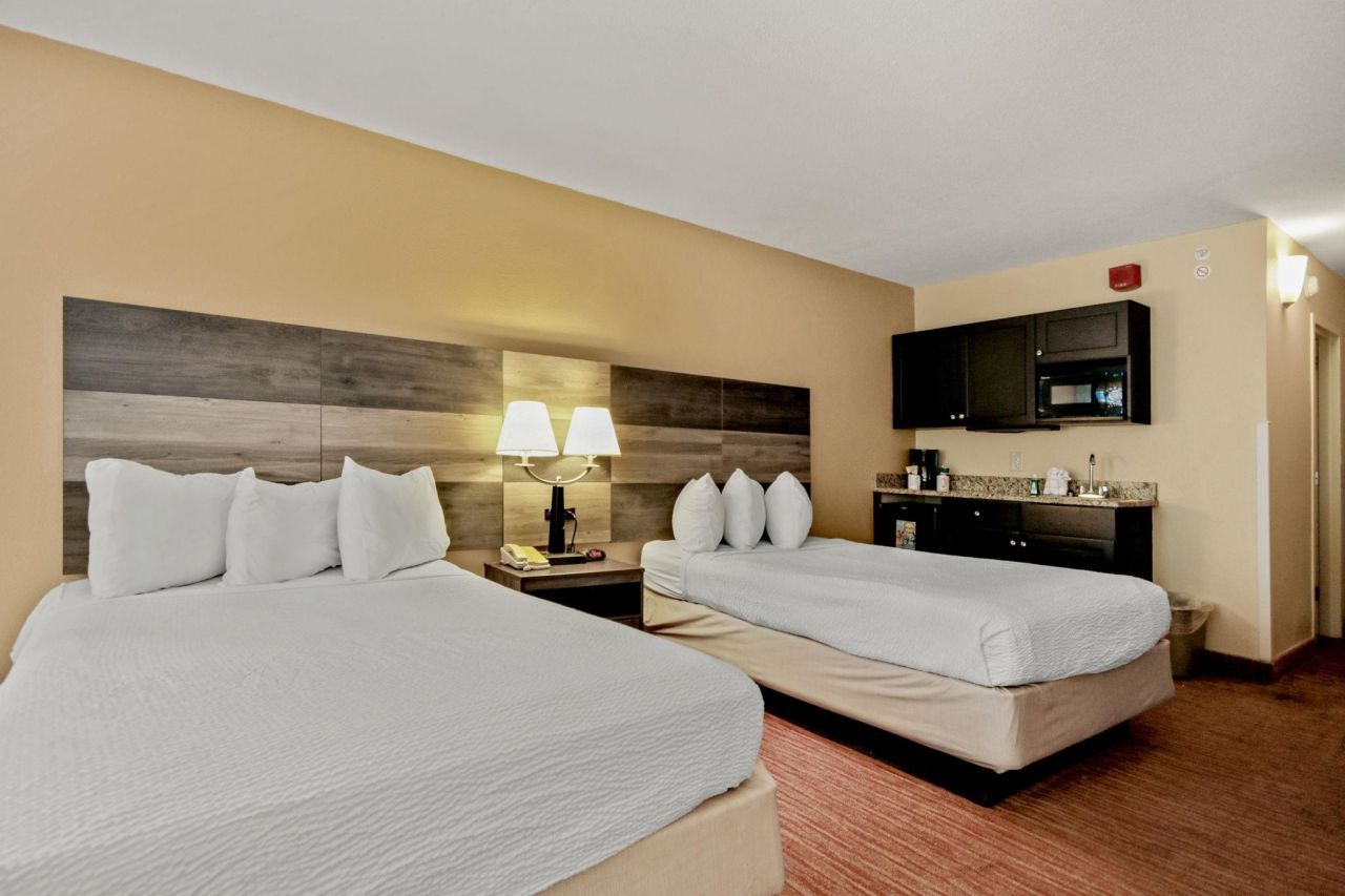 1501 S Ocean Blvd.  Photo 9