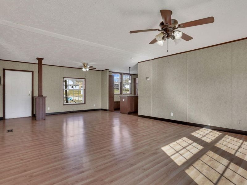 14753 State Route 37 E, Crooksville, OH 43731 Photo 11