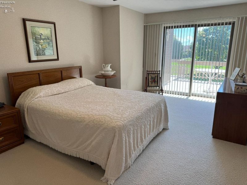 3305 N Stonehouse Drive, Unit 7, Port Clinton, OH 43452 Photo 11