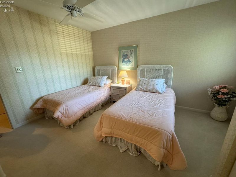 3305 N Stonehouse Drive, Unit 7, Port Clinton, OH 43452 Photo 17