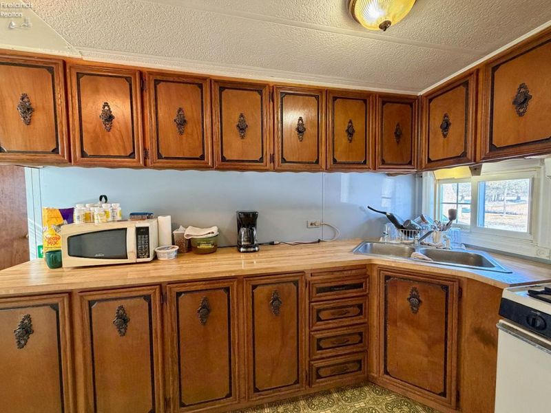 5255 County Road 177, Clyde, OH 43410 Photo 22