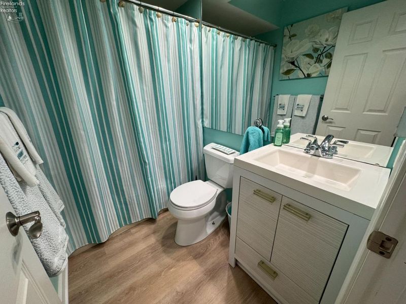 2212 N Carriage Lane, Unit 7, Port Clinton, OH 43452 Photo 23