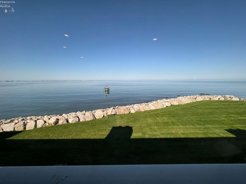 2212 N Carriage Lane, Unit 7, Port Clinton, OH 43452 Photo 36