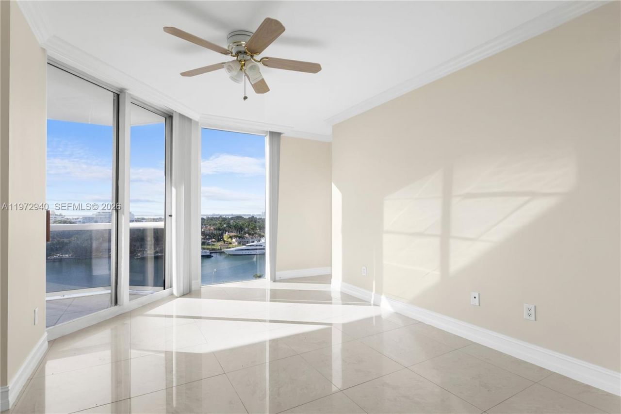 4775 Collins Ave, Unit 1006, Miami Beach, FL 33140 Photo