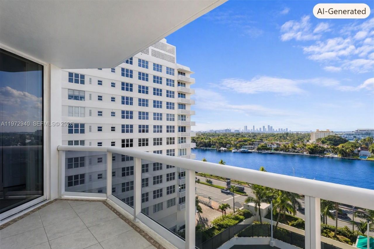 4775 Collins Ave, Unit 1006, Miami Beach, FL 33140 Photo