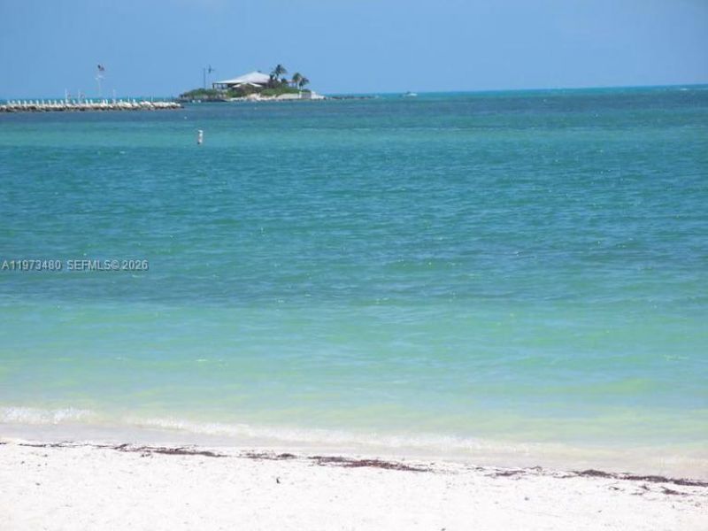 227 Sombrero Beach Rd, Marathon, FL 33050 Photo