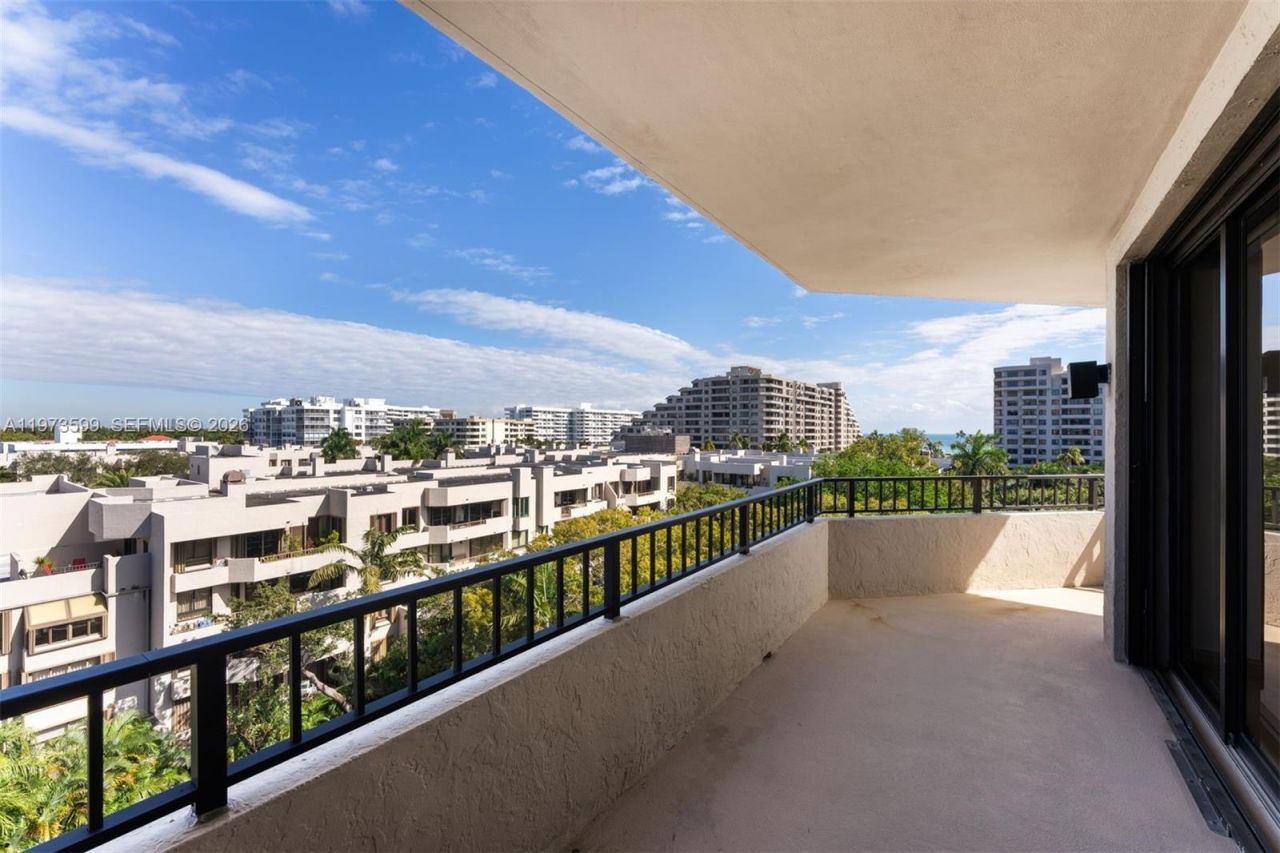 151 Crandon Blvd, Unit 600, Key Biscayne, FL 33149 Photo