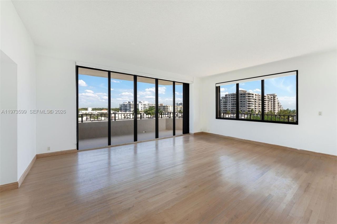 151 Crandon Blvd, Unit 600, Key Biscayne, FL 33149 Photo