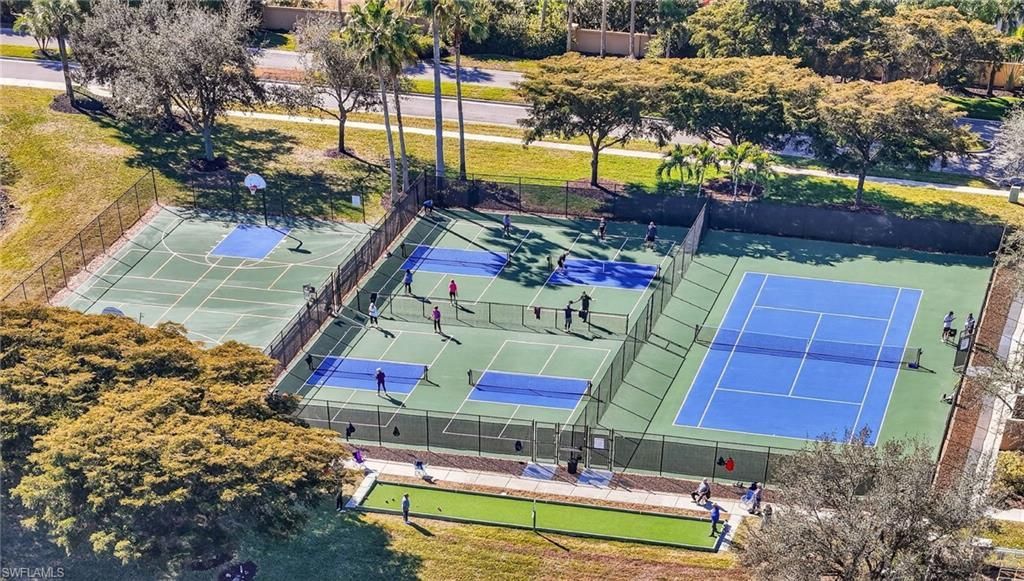 5581 Berkshire Dr, Unit 101, Fort Myers, FL 33912 Photo