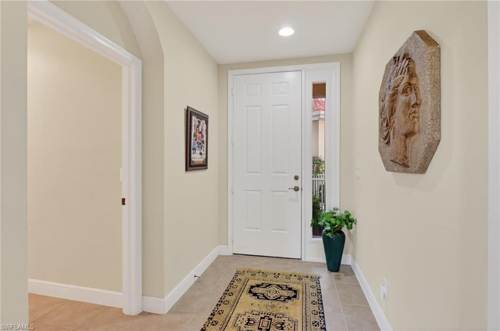 5581 Berkshire Dr, Unit 101, Fort Myers, FL 33912 Photo