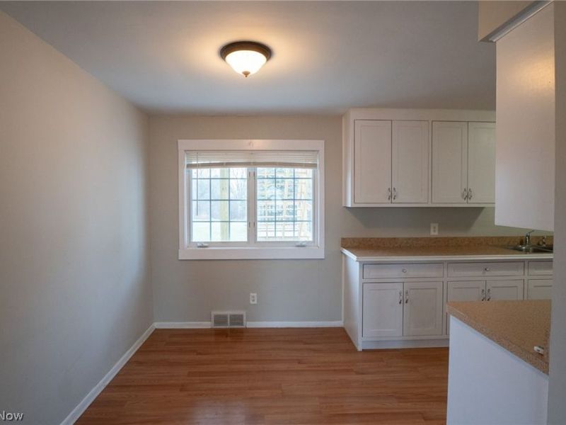 970 S Chillicothe Road, Aurora, OH 44202 Photo 11