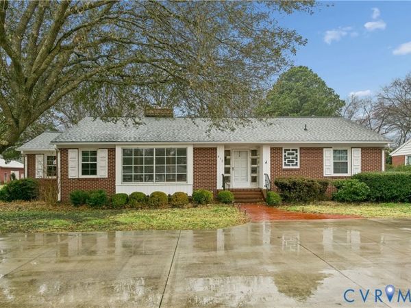 812 Poquoson Avenue, Poquoson, VA 23662