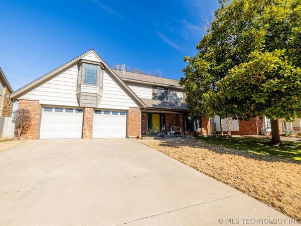 6731 E 99th Street S, Tulsa, OK 74133