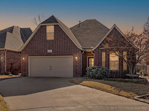 1639 W Plymouth Place, Broken Arrow, OK 74012