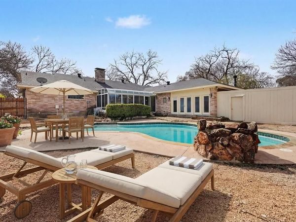 531 Brook Valley Lane, Dallas, TX 75232