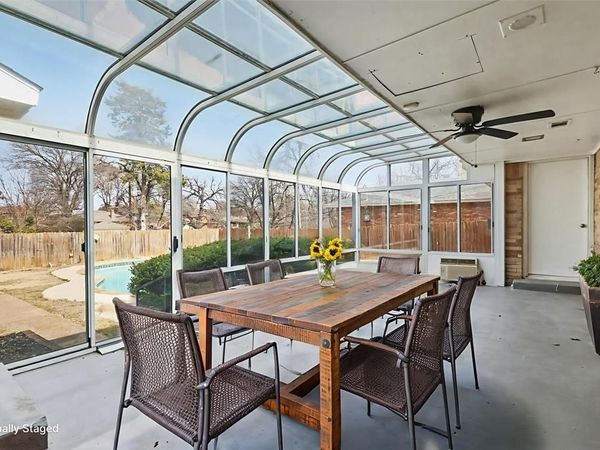 531 Brook Valley Lane , Dallas, TX 75232