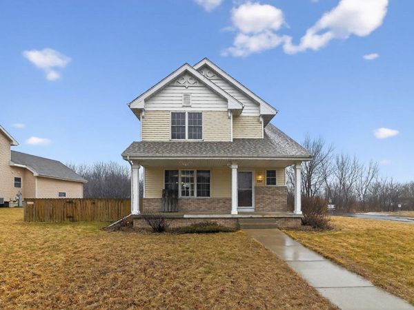 1211 Gas Light Drive, Sun Prairie, WI 53590