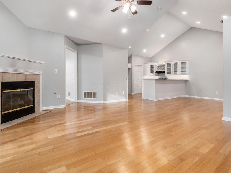 2103 Valentina Lane , Newark, OH 43055 Photo 8