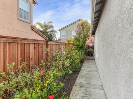 965 Browning Ln, Rocklin, CA 95765 Photo