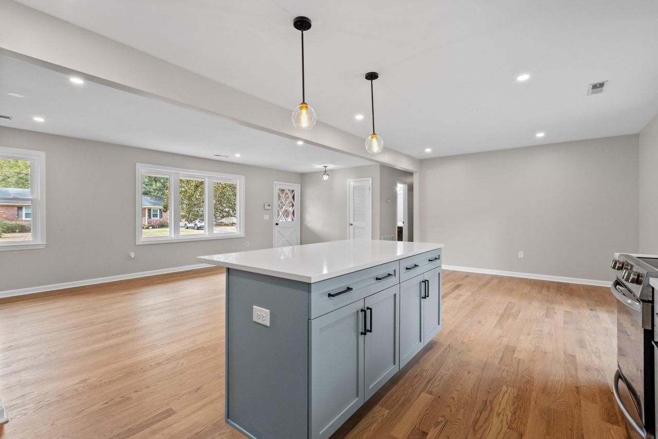 1072 Kentwood Circle Photo 17