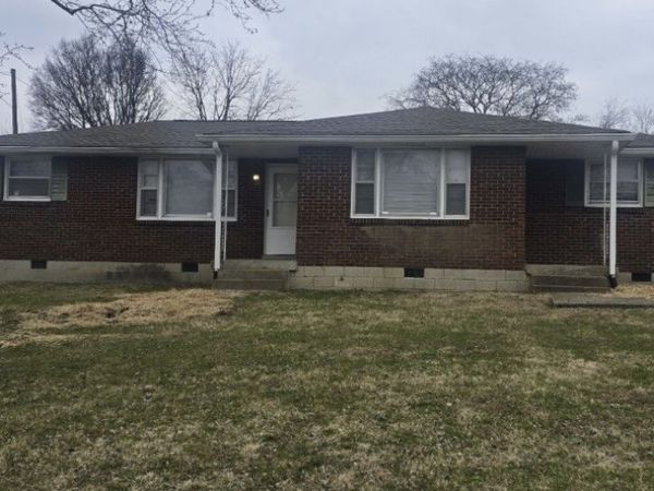 1204 Bellshire Dr, Nashville, TN 37207
