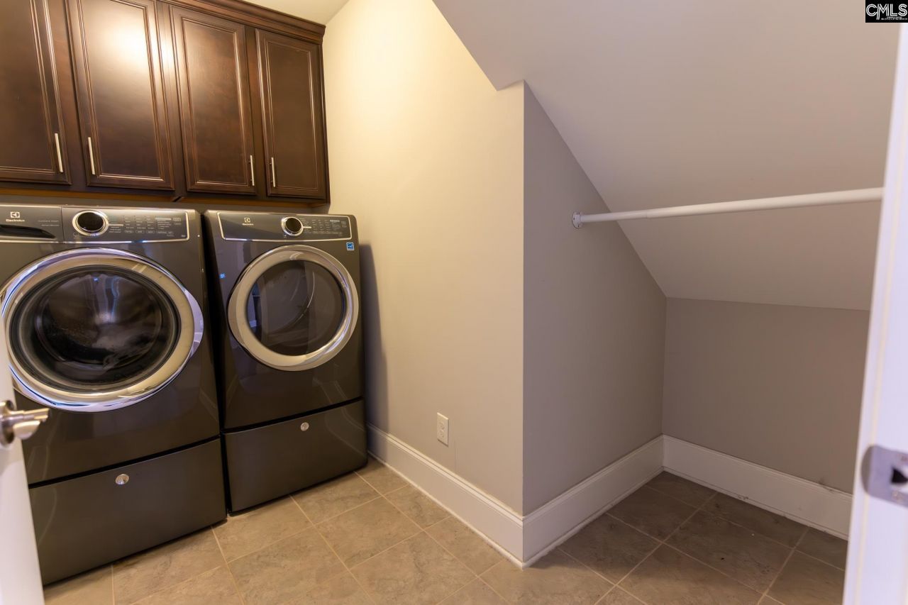 406 Hideaway Court Photo 11