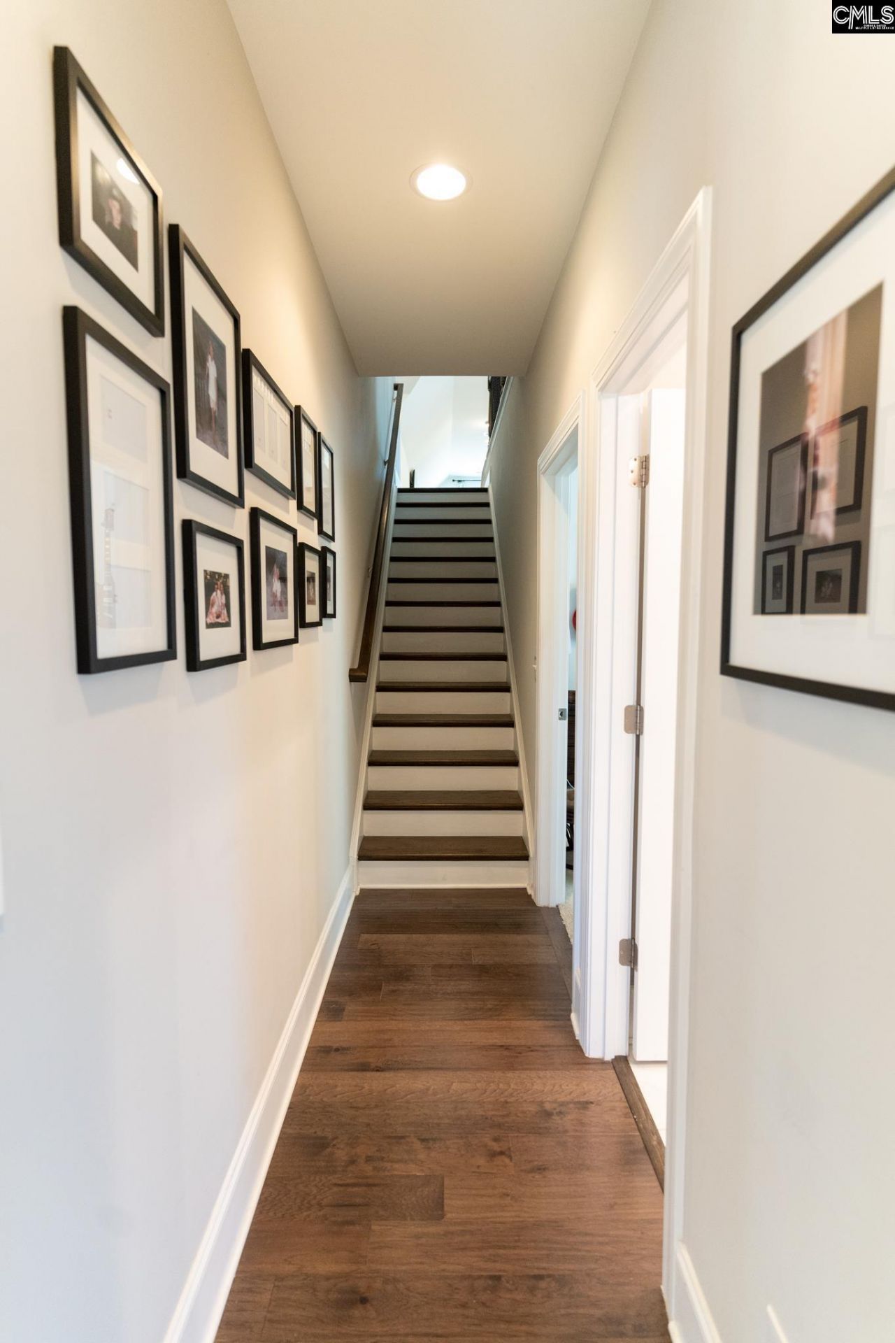 406 Hideaway Court Photo 12