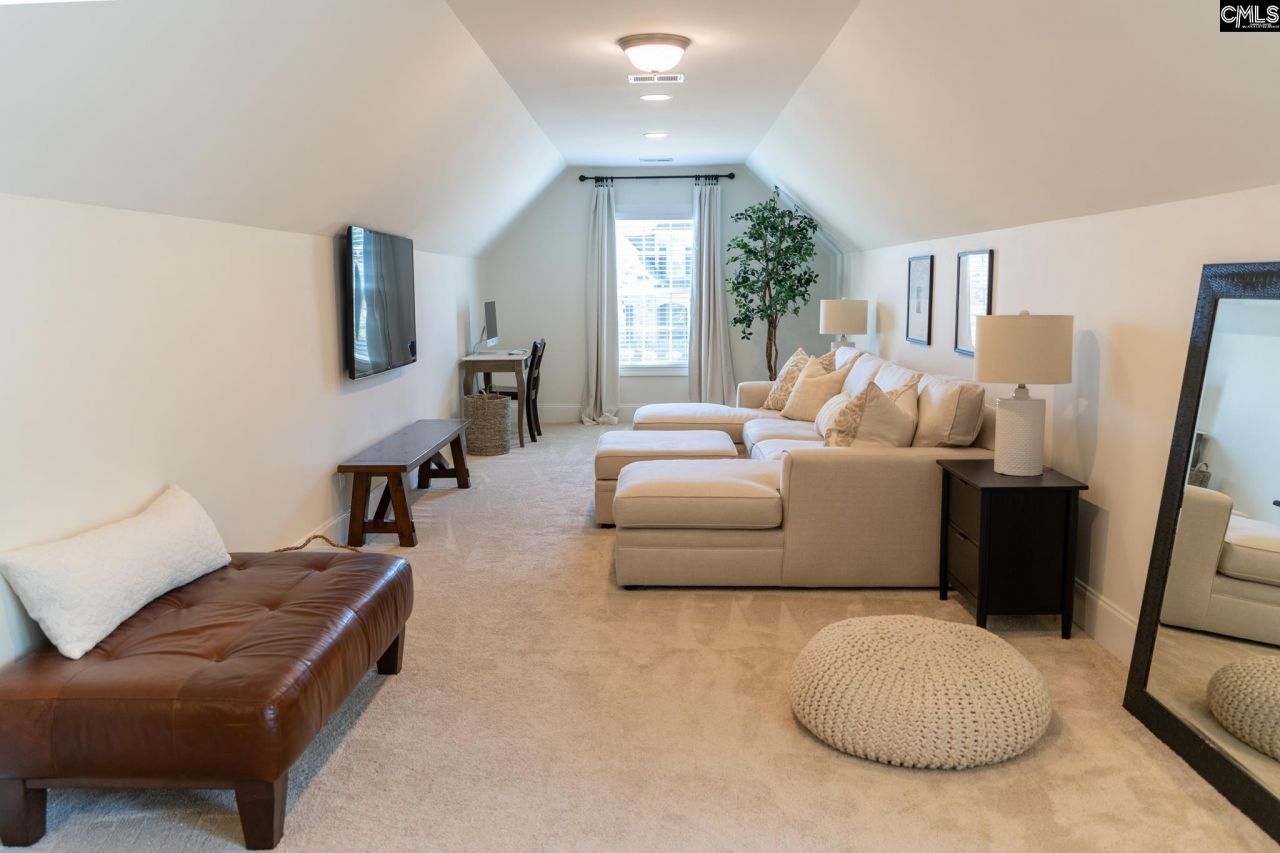 406 Hideaway Court Photo 14