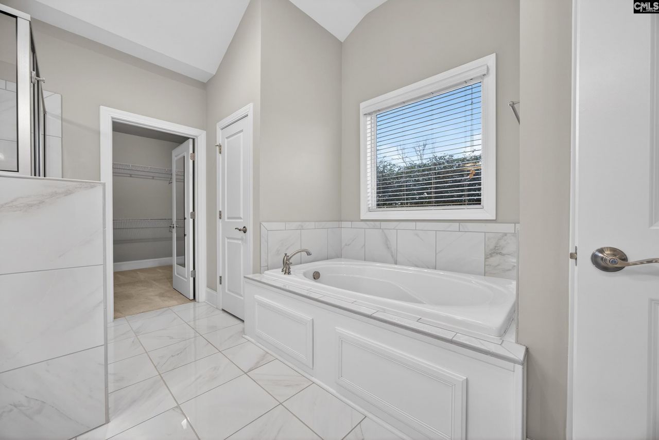 406 Hideaway Court Photo 44