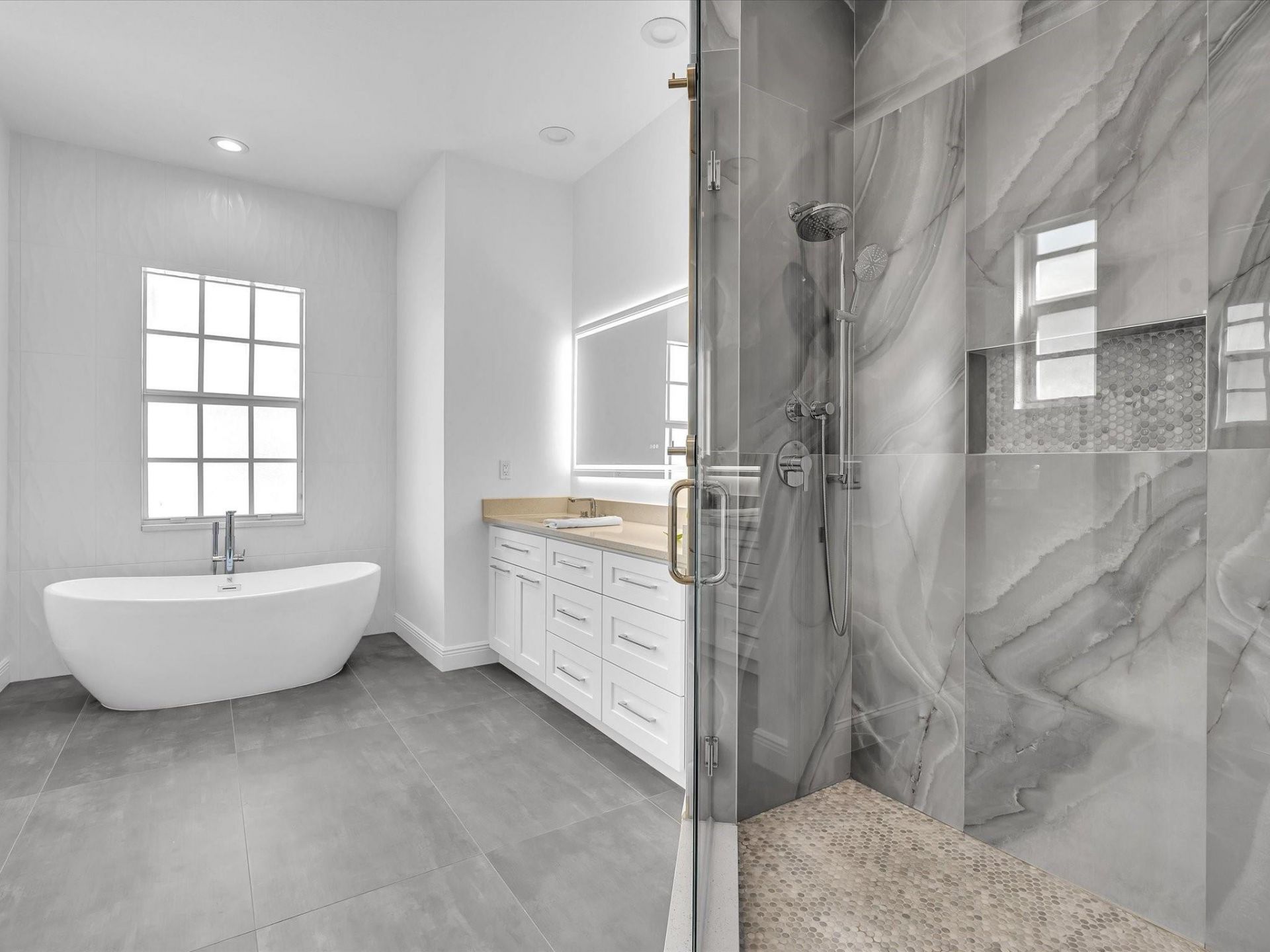 6806 Lakeside Circle, Davie, FL 33314 Photo