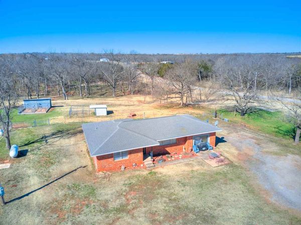 6812 S Prairie Road, Stillwater, OK 74074