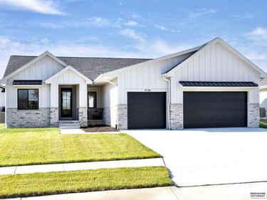 5917 N 209th Street, Elkhorn, NE 68022