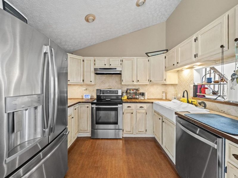 3721 Holly Street, Grove City, OH 43123 Photo 6