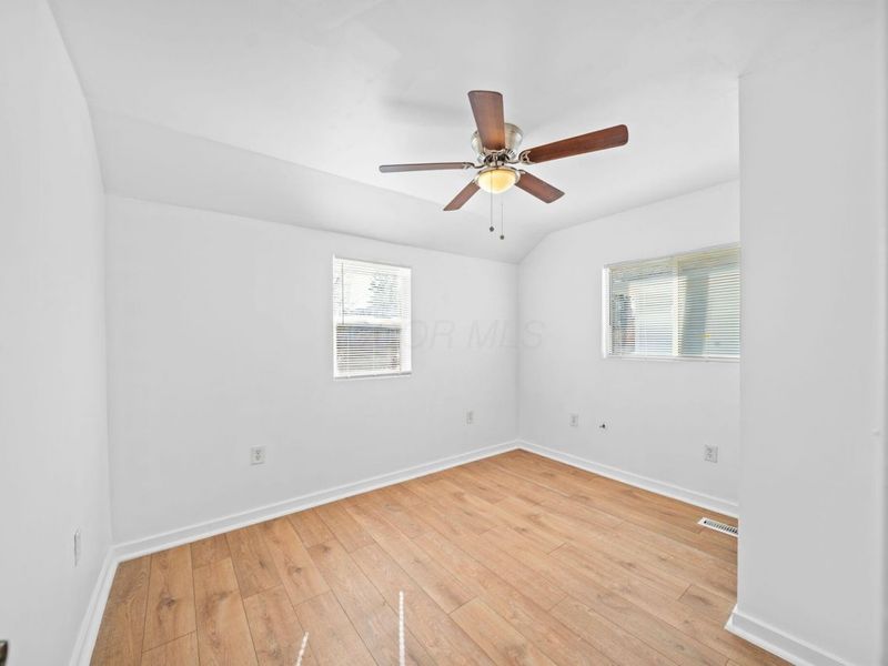 964 E Weber Road , Columbus, OH 43211 Photo 12